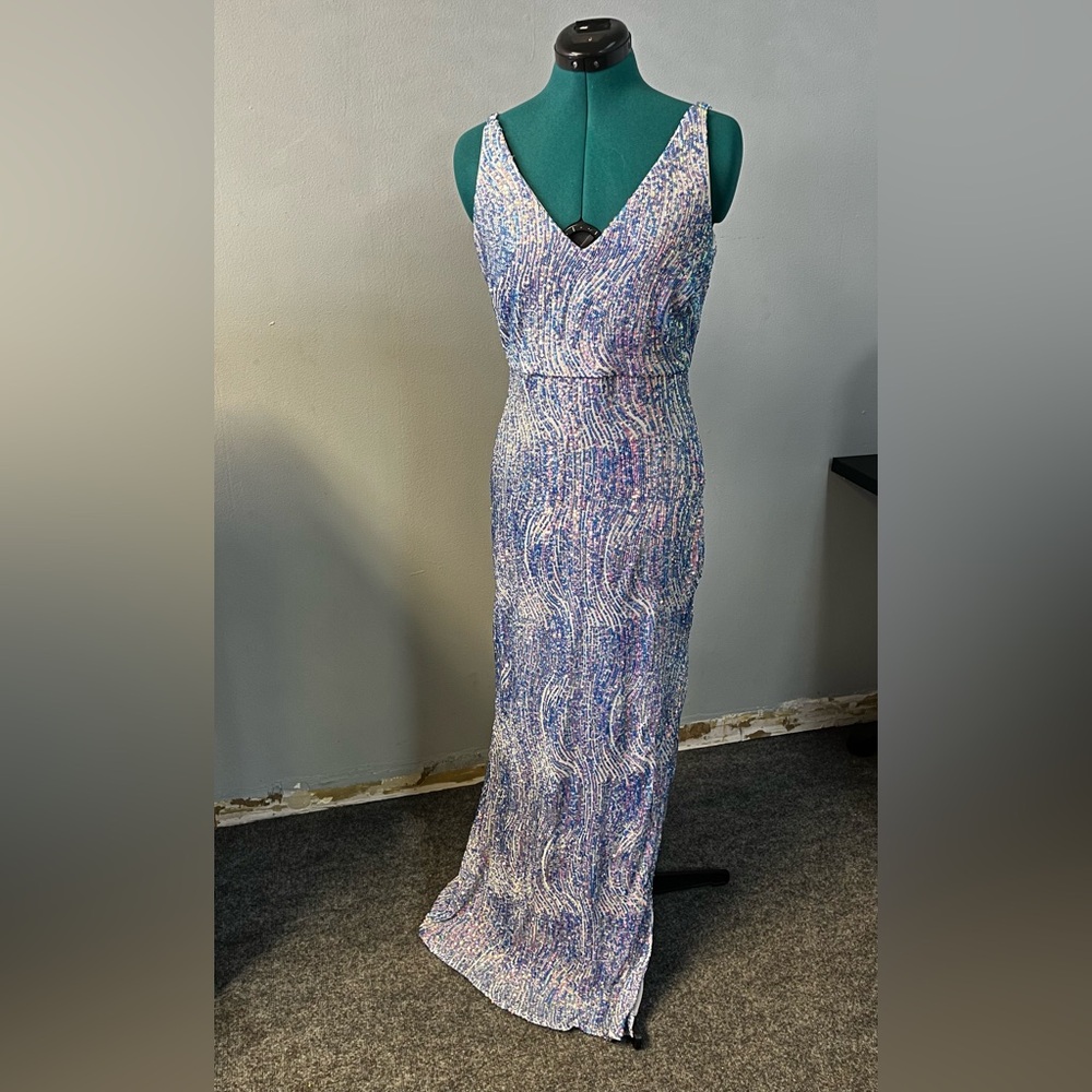 Nightway 10P Evening Sequin Floor Length Dress